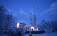Pfarrkirche St. Peter in Holz